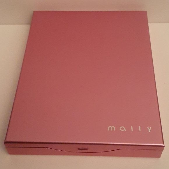 Powder Bronzer - Picture 3 of 6